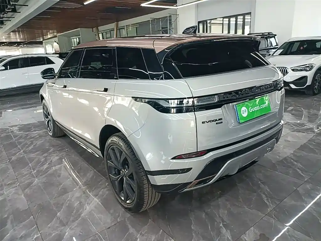 Land Rover Range Rover Evoque 2023 L 249PS