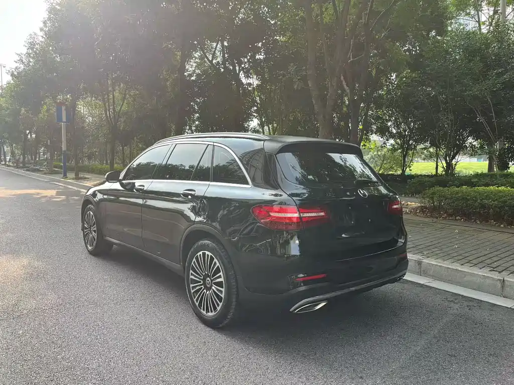 Mercedes-Benz GLC — миниатюра 5