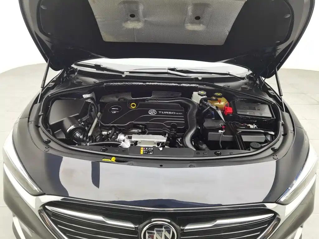 Buick LaCrosse — миниатюра 6