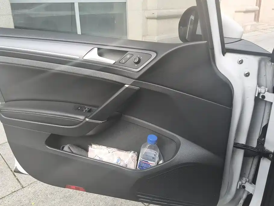 Volkswagen Golf — миниатюра 7