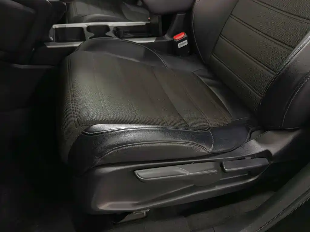 Honda CR-V — миниатюра 20