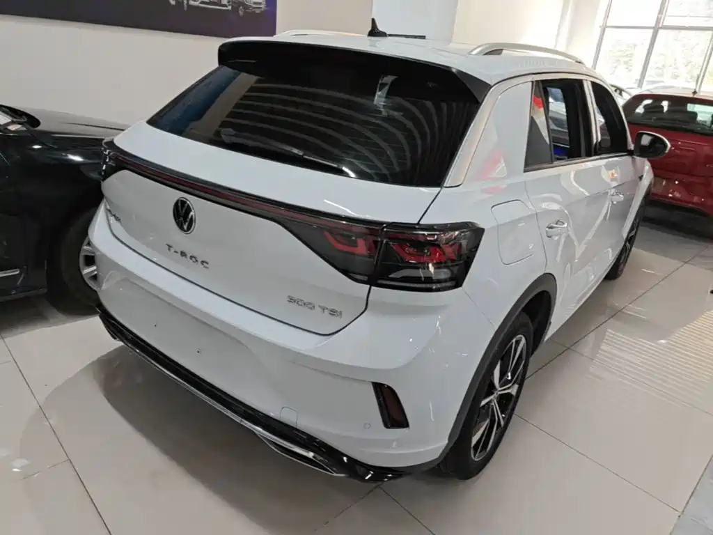Volkswagen T-Roc — миниатюра 7