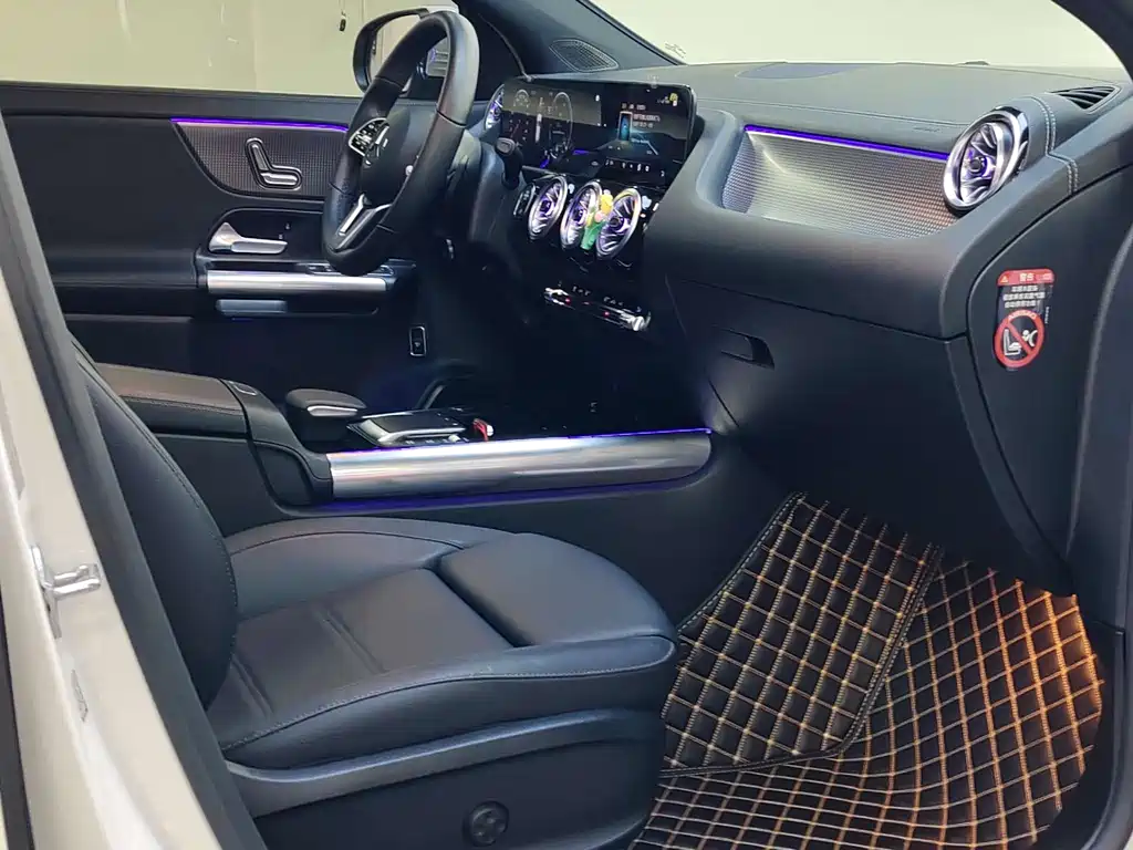 Mercedes-Benz GLA — миниатюра 14