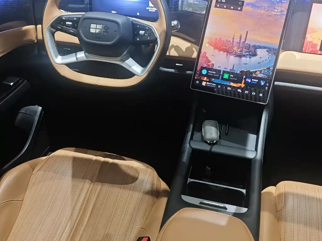 GEELY GALAXY GALAXY L7