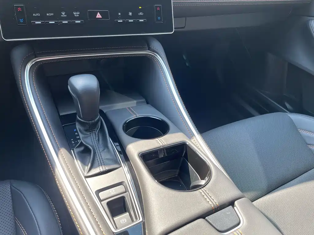 Toyota Avalon — миниатюра 23