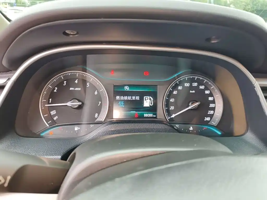 Buick Excelle — миниатюра 12