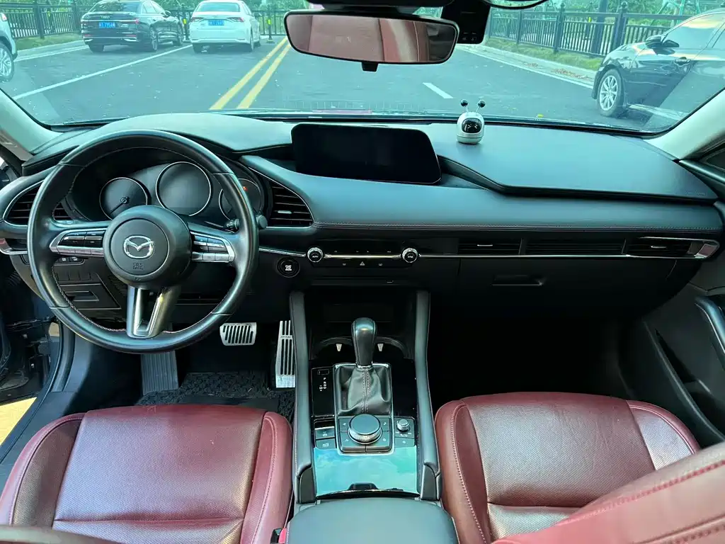 Mazda 3 Axela — миниатюра 4