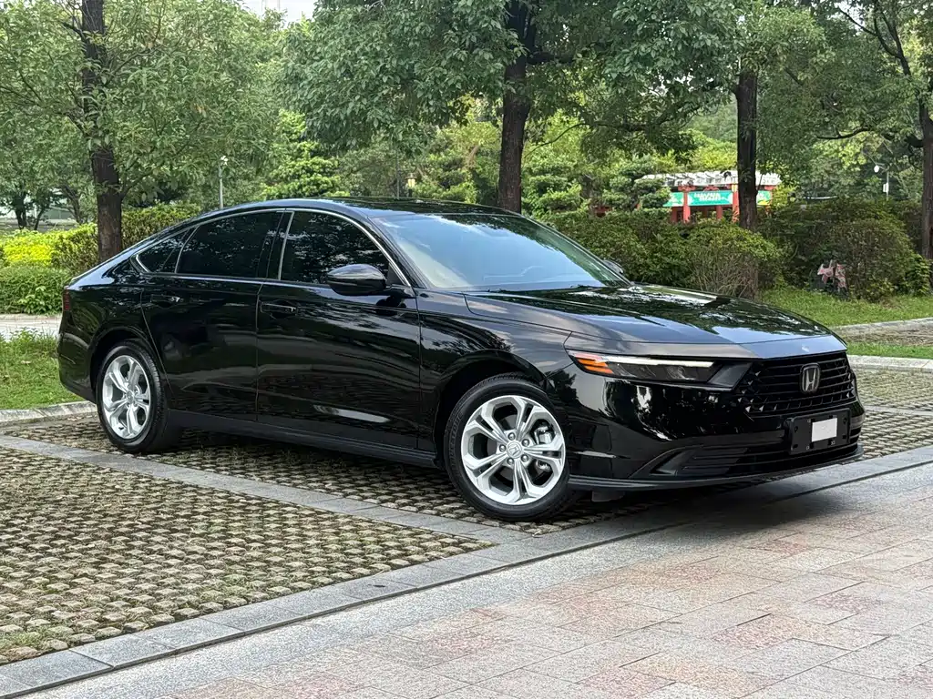 Honda Accord — миниатюра 3