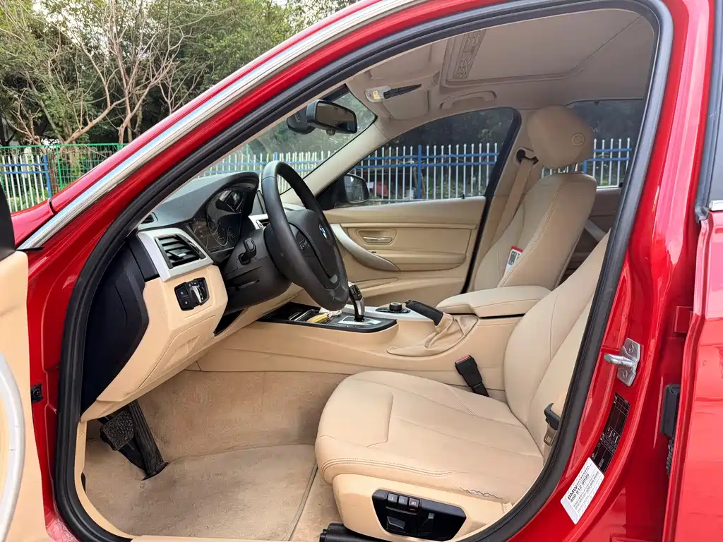 BMW 3 Series — миниатюра 9