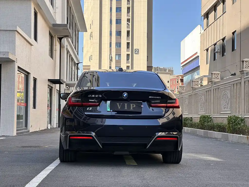 BMW i3 2023 — фото 11