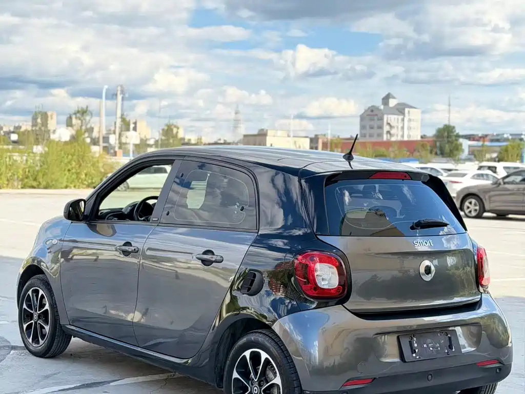 smart Smart Forfour — миниатюра 4
