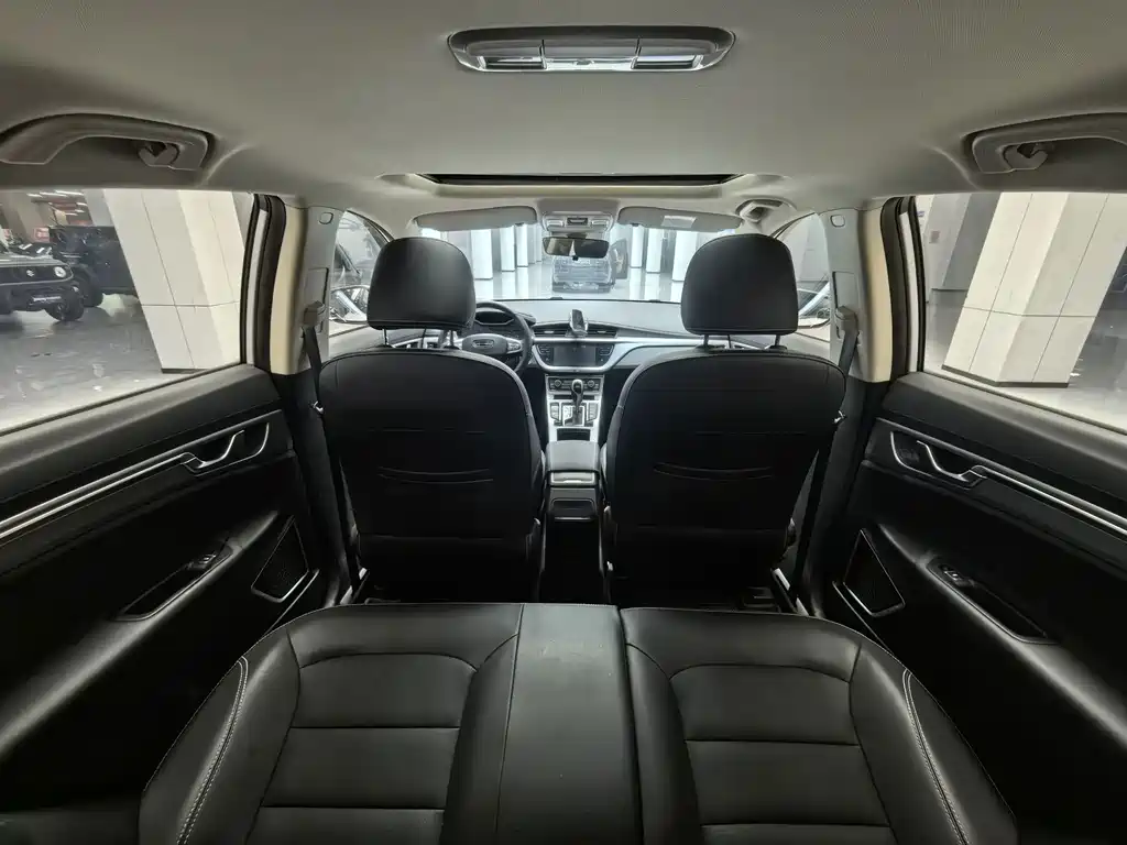 Geely Emgrand GS — миниатюра 8