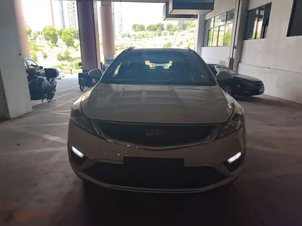 Geely Emgrand GS — миниатюра 3