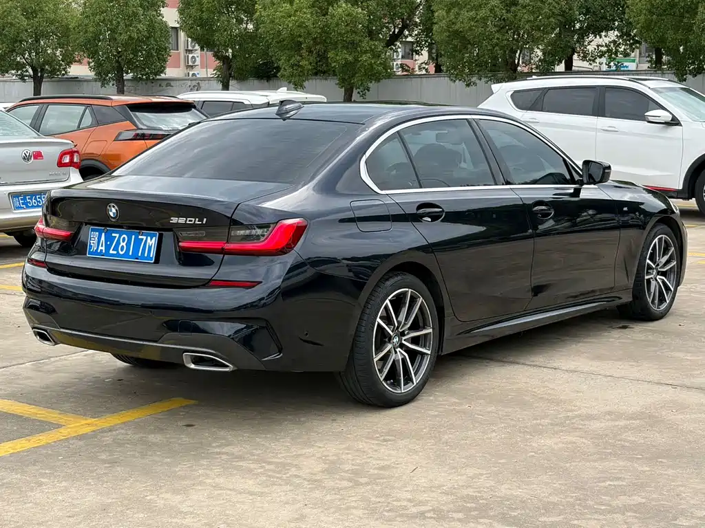 BMW 3 Series — миниатюра 4