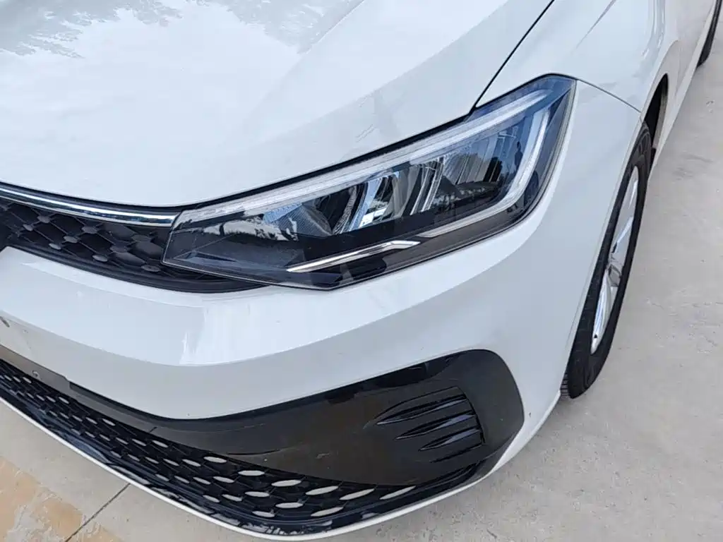 Volkswagen Lavida — миниатюра 24