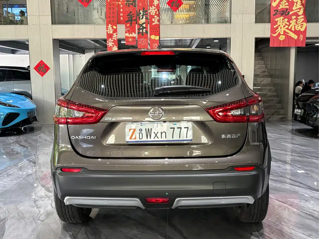 Nissan Qashqai — миниатюра 31