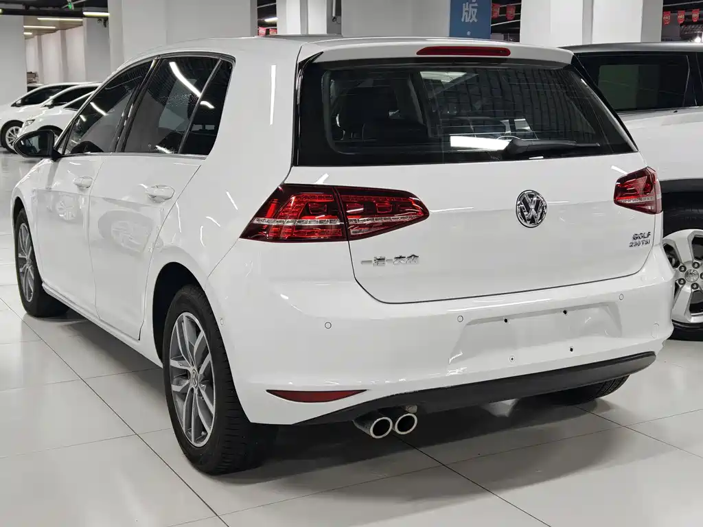 Volkswagen Golf — миниатюра 4