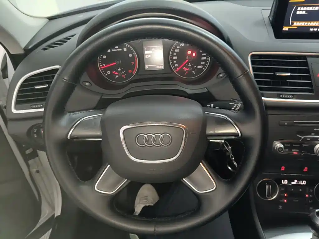 Audi Q3 — миниатюра 11