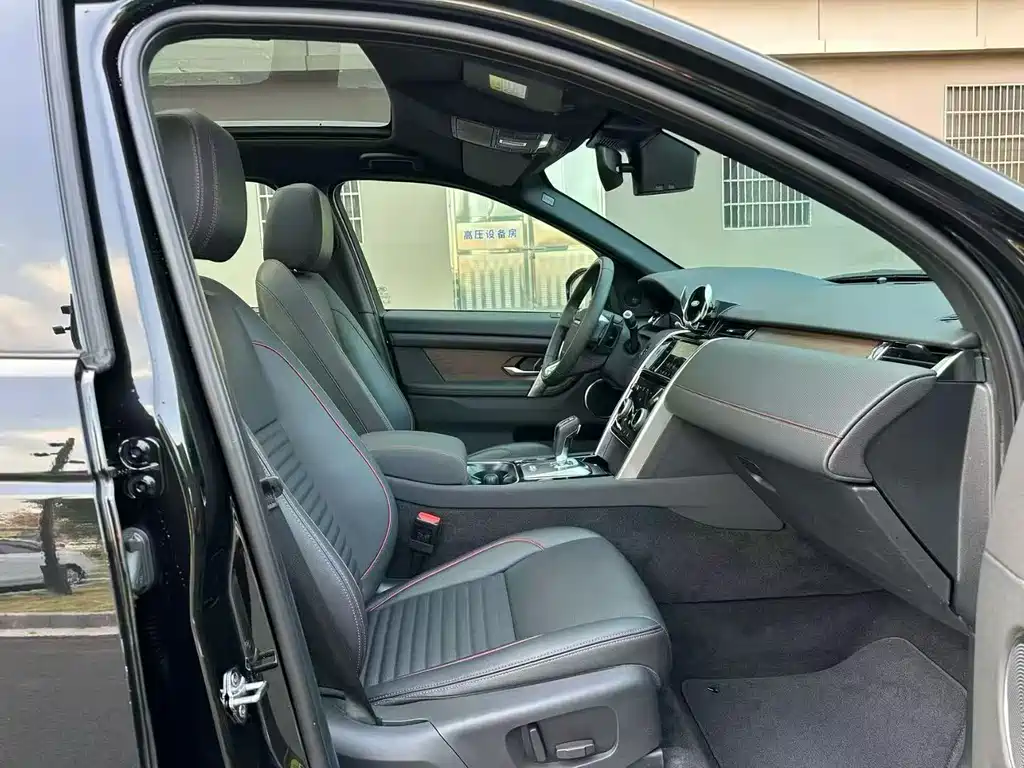 Land Rover Discovery Sport — миниатюра 4