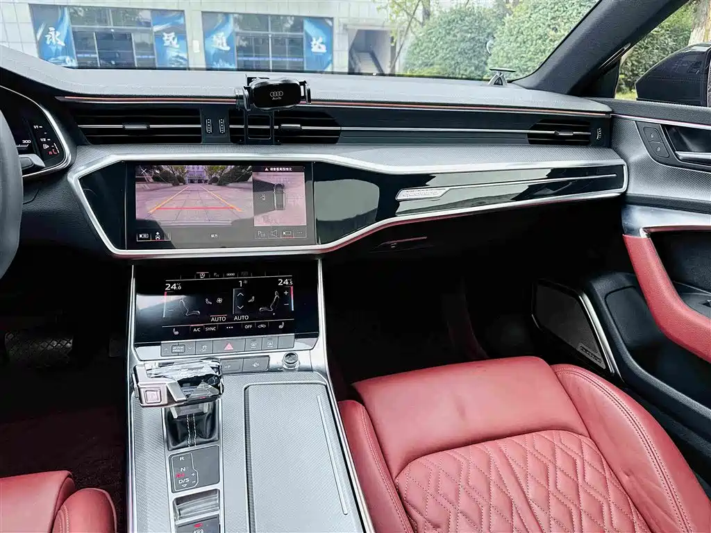 Audi A7L — миниатюра 27