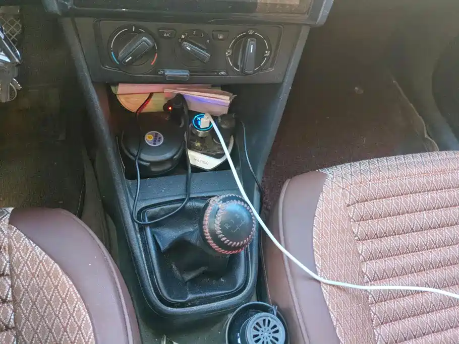 Volkswagen Jetta — миниатюра 16
