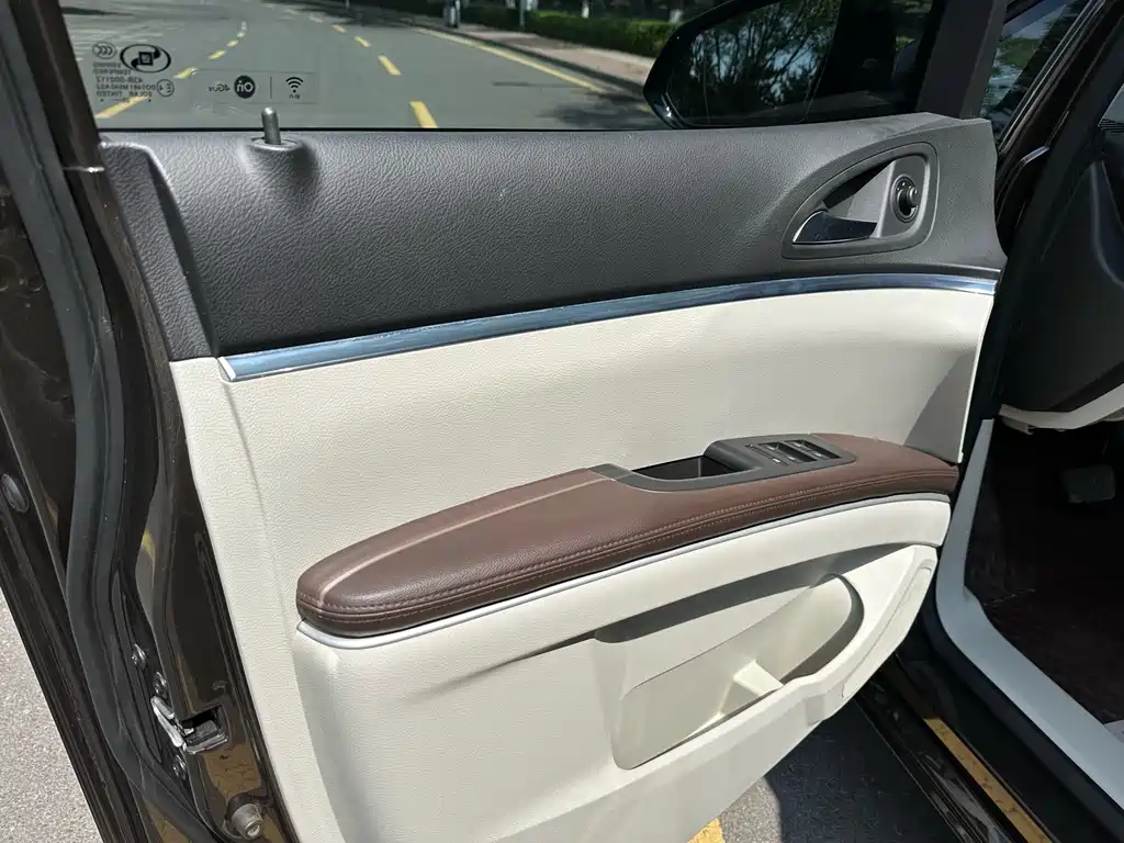 Buick GL8 2021 652T Luxury