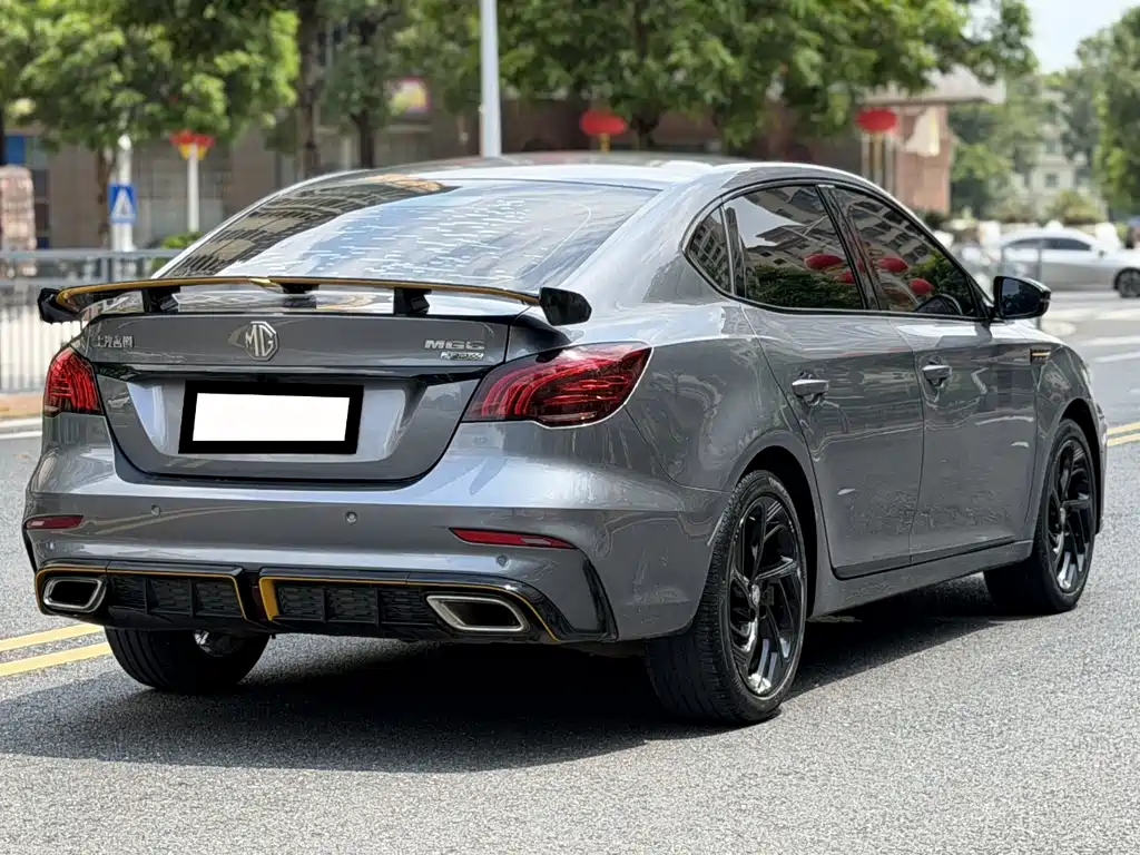 MG MG6 — миниатюра 13