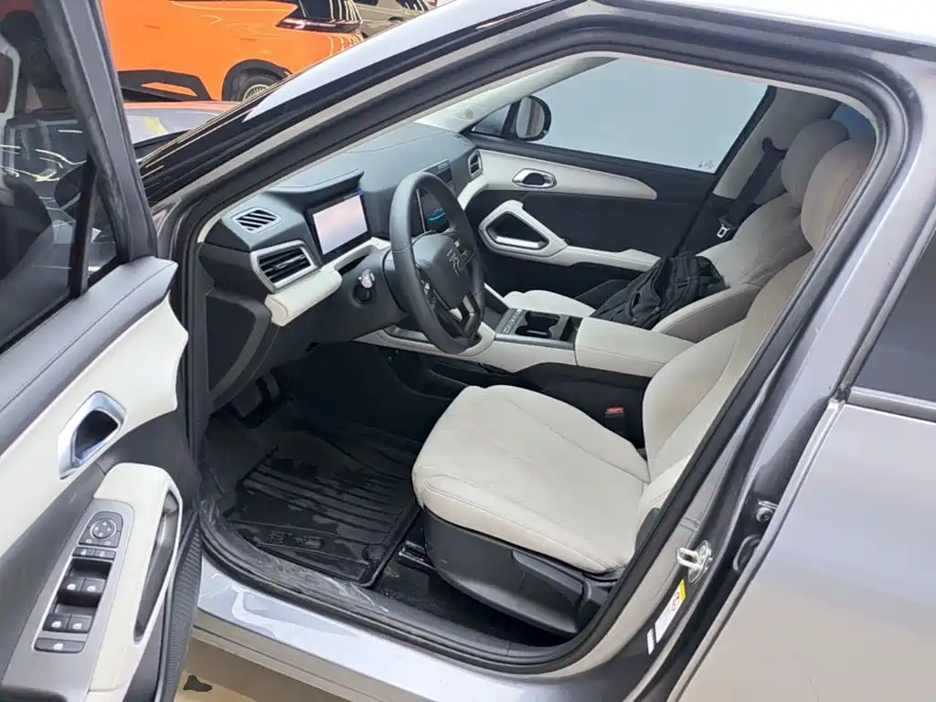 BYD Yuan UP — миниатюра 16