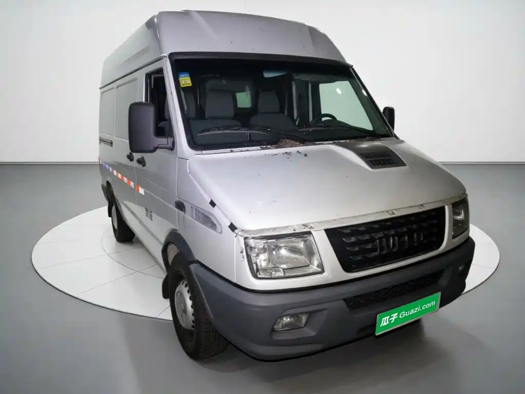 IVECO Daily — миниатюра 24