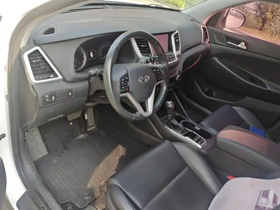Hyundai Tucson — миниатюра 12