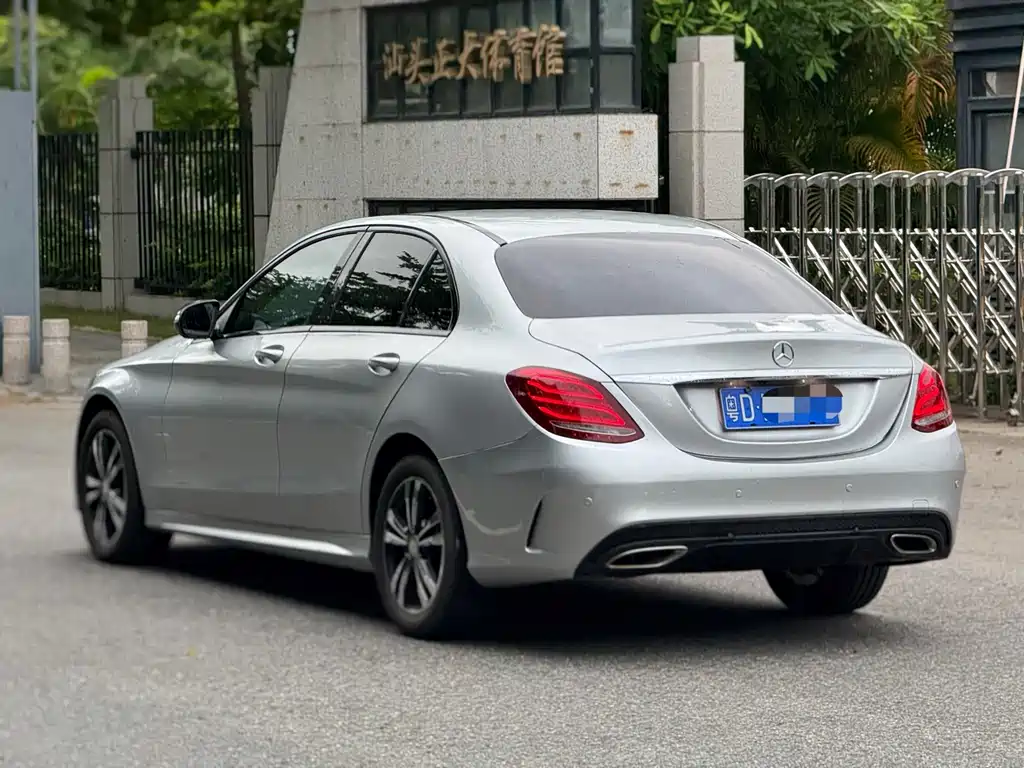 Mercedes-Benz C-Class — миниатюра 9
