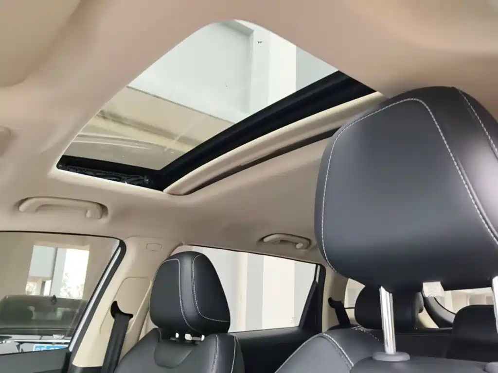 Geely Boyue — миниатюра 18