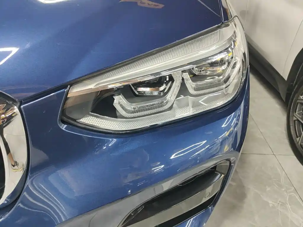 BMW X3 — миниатюра 24