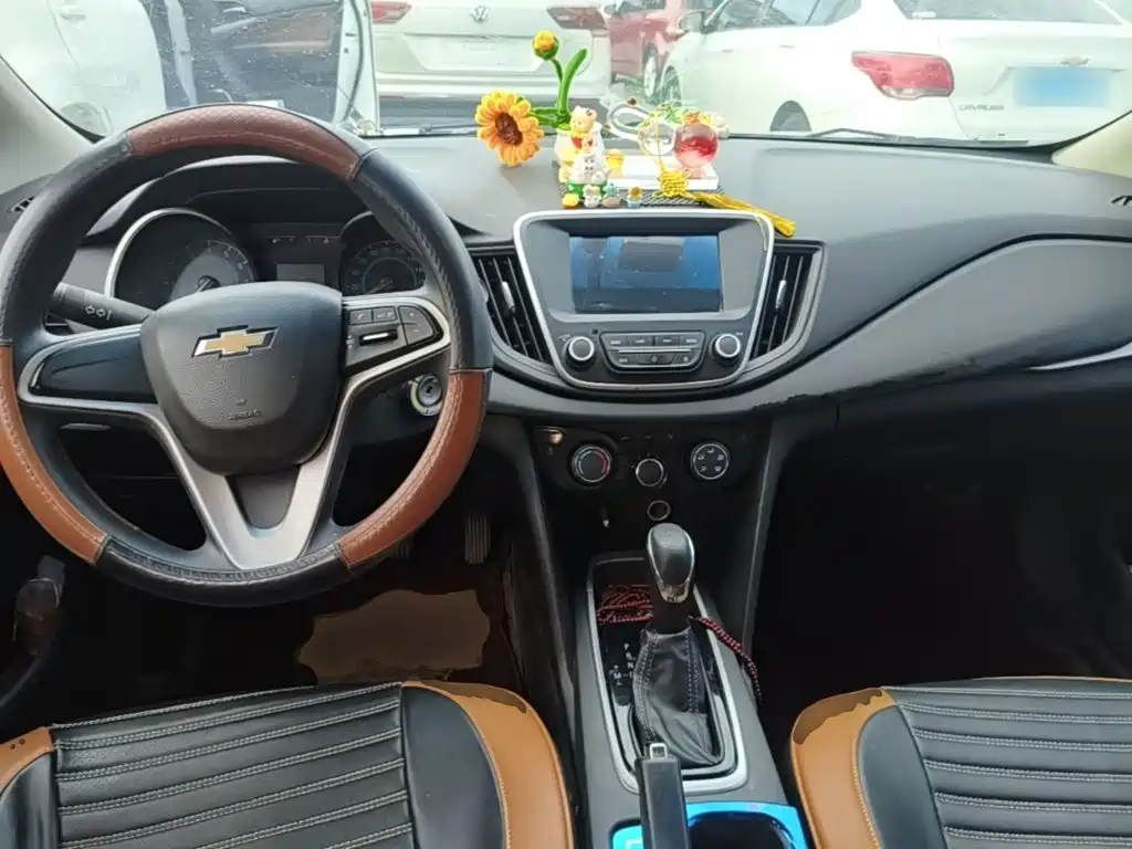 Chevrolet Cavalier — миниатюра 10