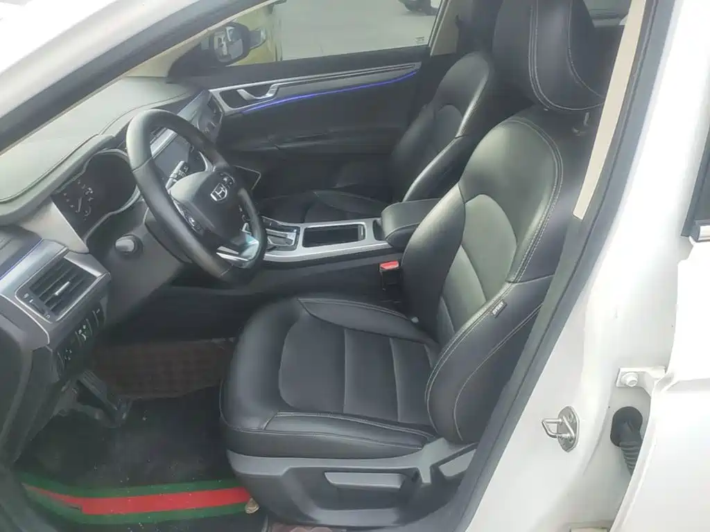 Geely Emgrand GL — миниатюра 15