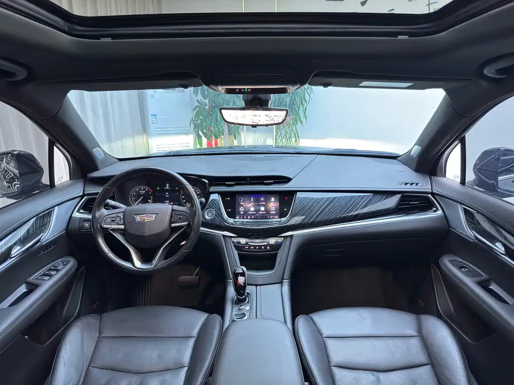 Cadillac XT6 — миниатюра 4