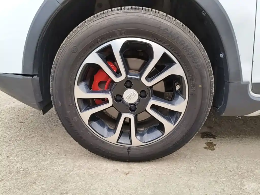 Geely Vision X3 — миниатюра 23