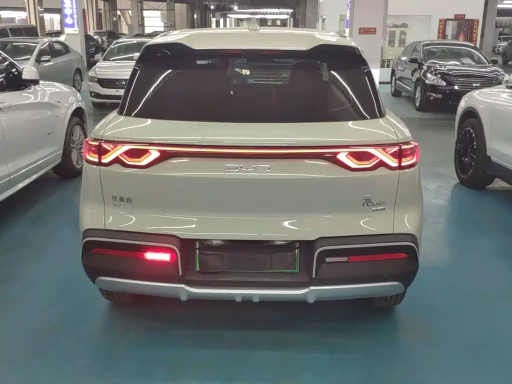 BYD Yuan UP — миниатюра 6