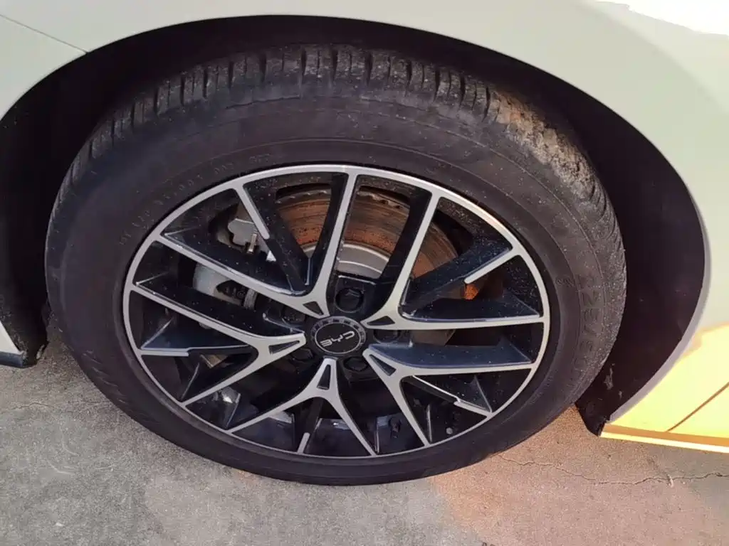 BYD Seal 07 DM-i — миниатюра 23
