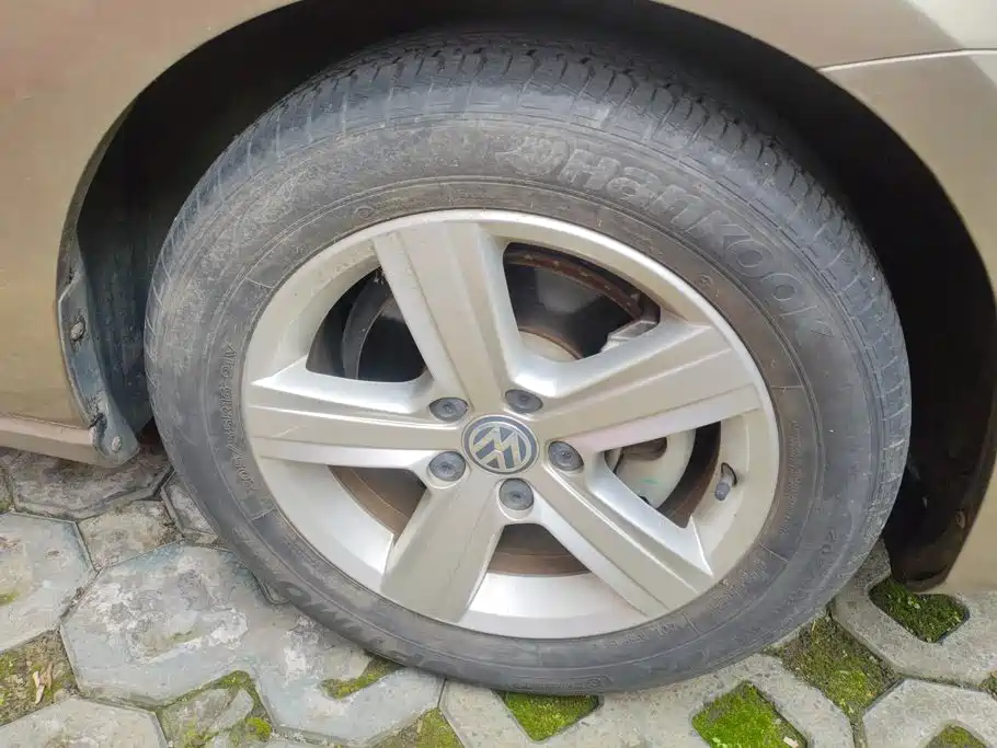 Volkswagen Golf — миниатюра 6