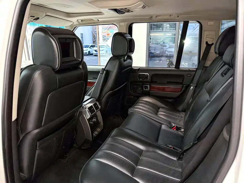 Land Rover Range Rover — миниатюра 9