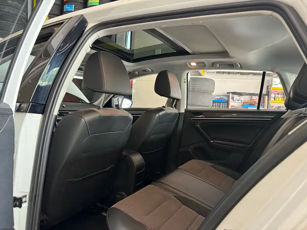 VOLKSWAGEN C TREK WEI COLLAR