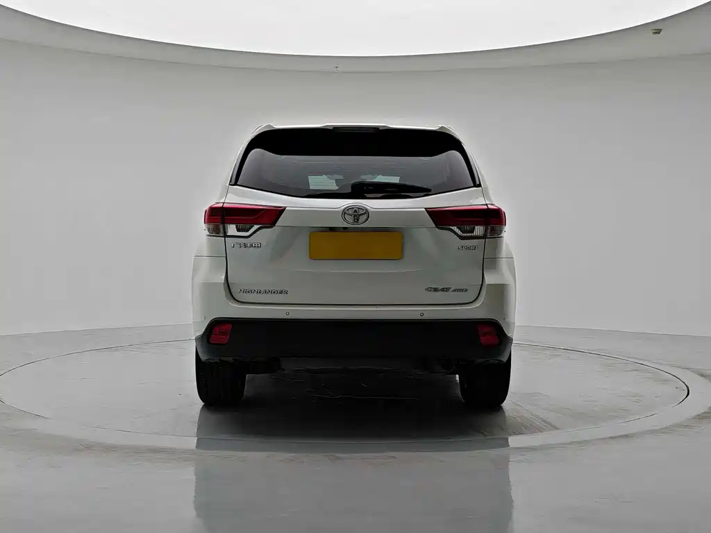 Toyota Highlander — миниатюра 5
