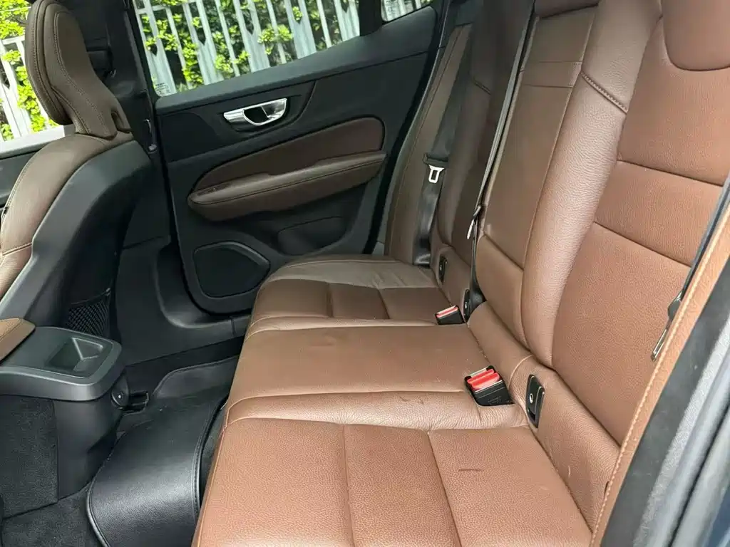Volvo S60 2021 T4 Luxury