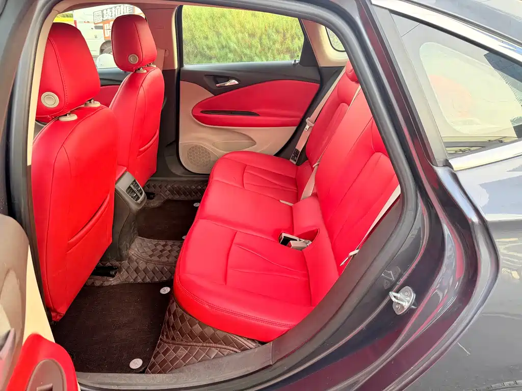 Buick Verano — миниатюра 15
