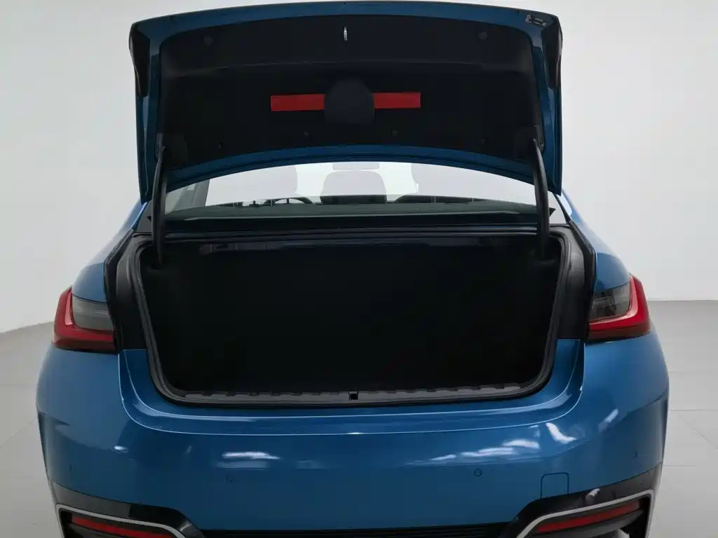 BMW i3 — миниатюра 16