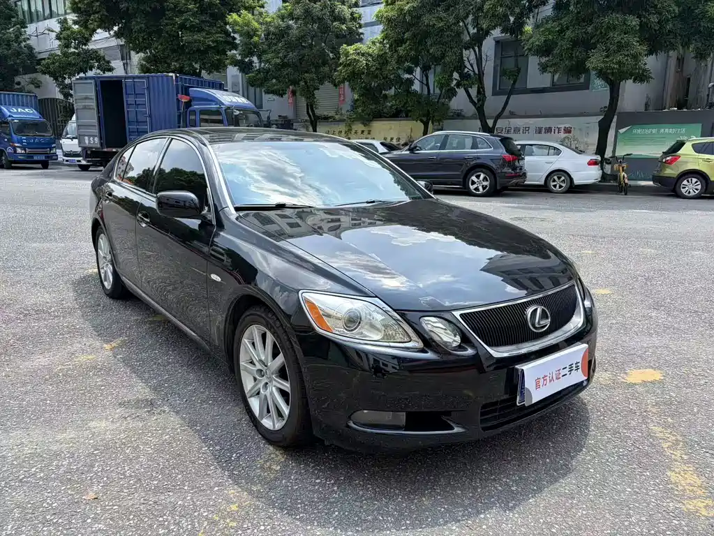 Lexus GS — миниатюра 3
