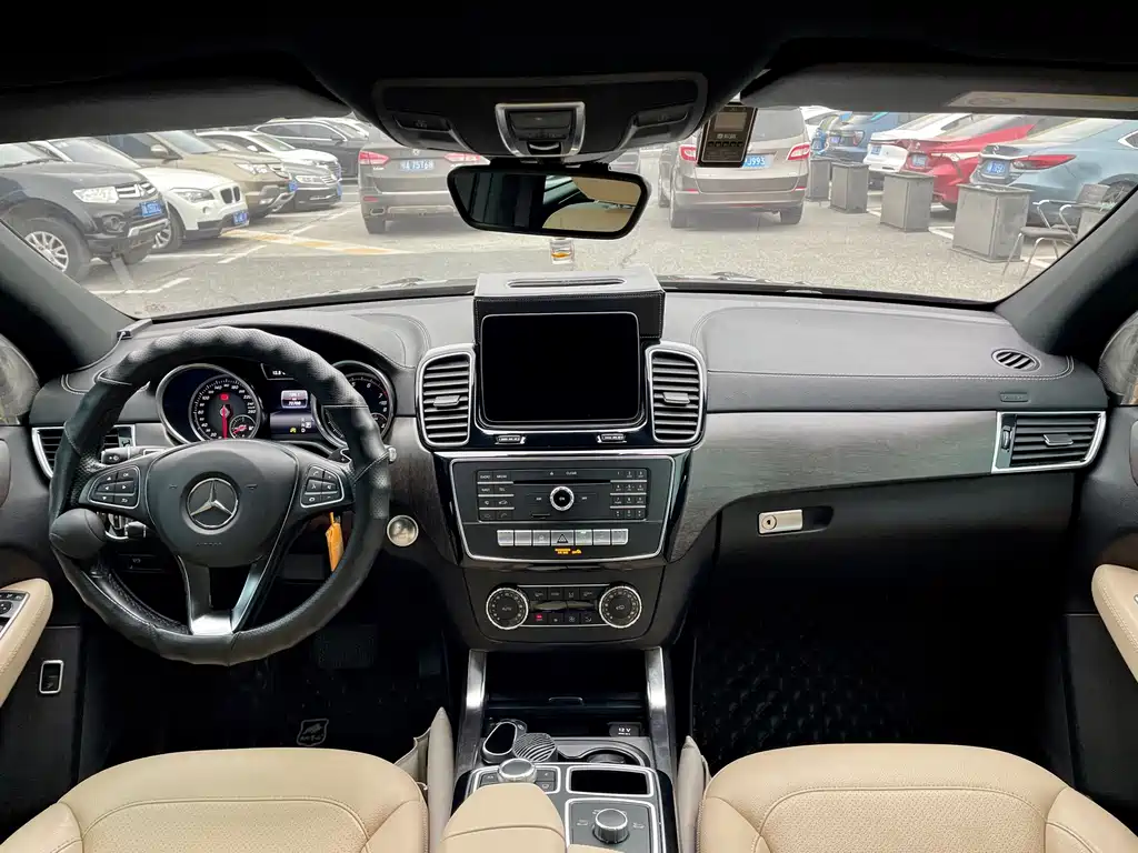 MERCEDES-BENZ GLE COUPE