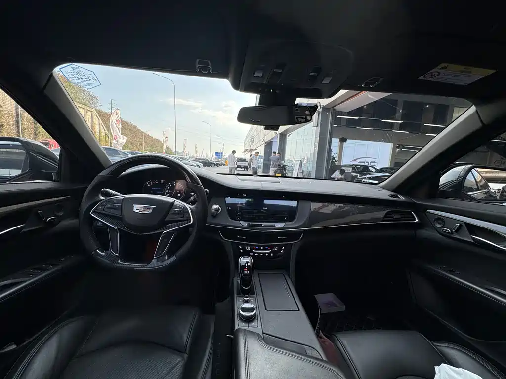 Cadillac CT6 — миниатюра 9