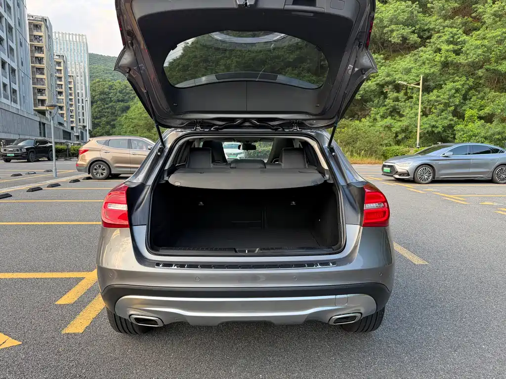 Mercedes-Benz GLA — миниатюра 19